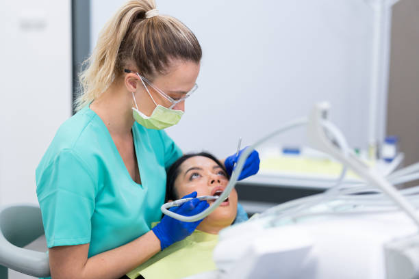 Best Emergency Dental Care for Broken or Chipped Teeth in Beatrice, NE